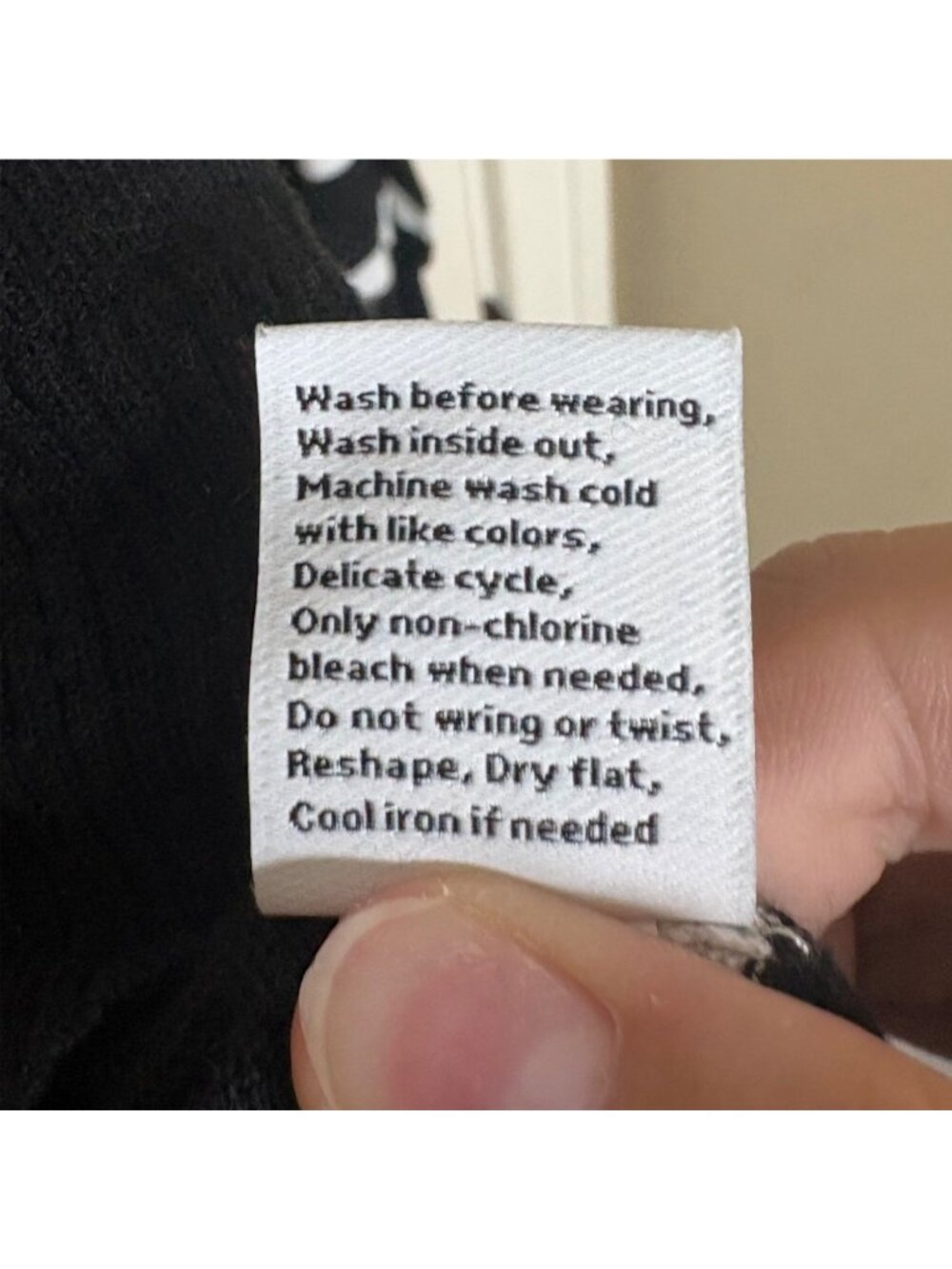Nine West S Black White Striped Sweater Balloon Sleeve Pocket NWT Relaxed Fit - Picture 5 of 5